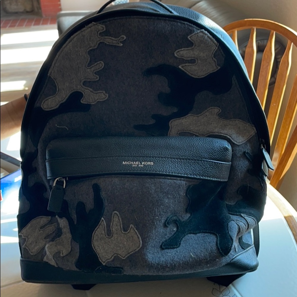 Michael kors backpack. - Picture 1 of 2